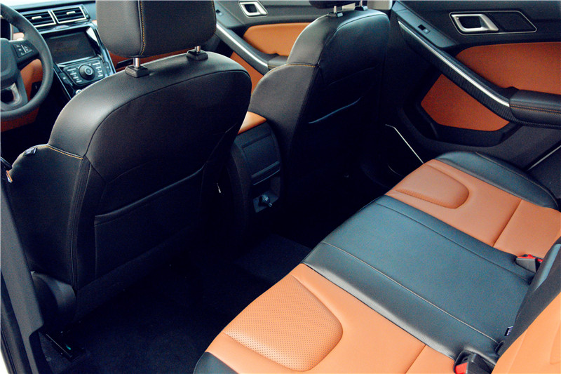 头条试驾江铃驭胜S330：外观配置诚意十足动力系统可圈可点