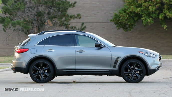 2017款英菲尼迪qx60评测,2014年的英菲尼迪qx70值得多少钱