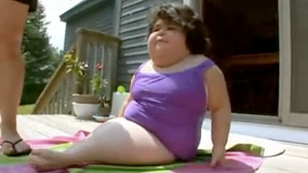 美人鱼生了个没有尾巴的宝宝,生宝宝的美人鱼娃娃