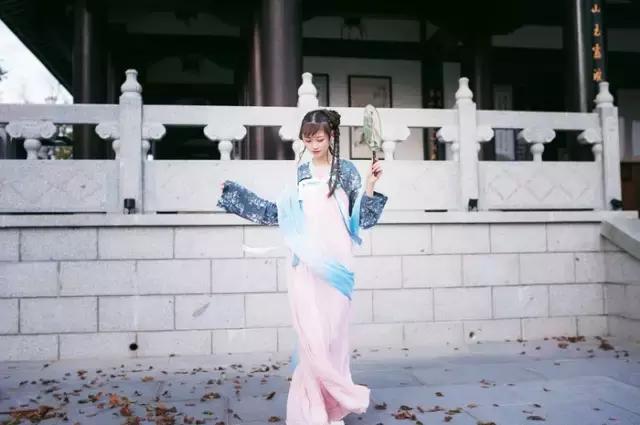中国汉服穿搭女,好看的汉服搭配女