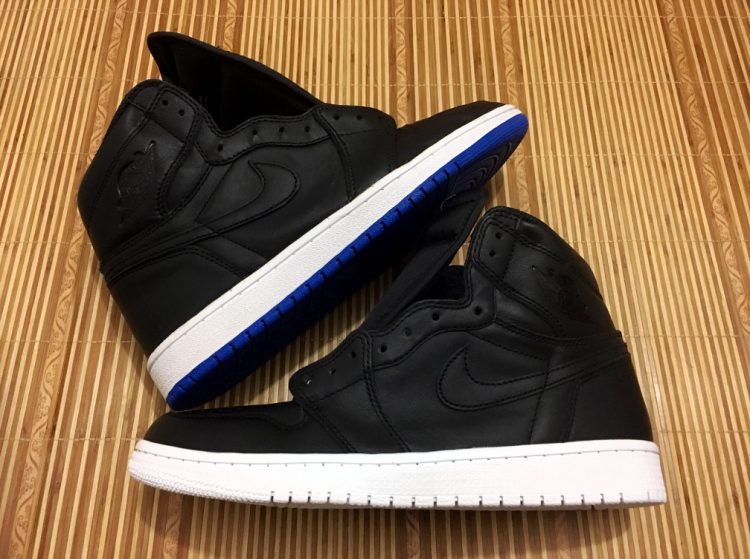 aj1禁穿黑红樱木,aj1倒钩藤原浩低帮真假