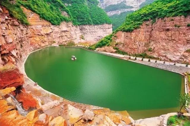 灵石县红崖峡谷攻略,灵石红崖峡谷口