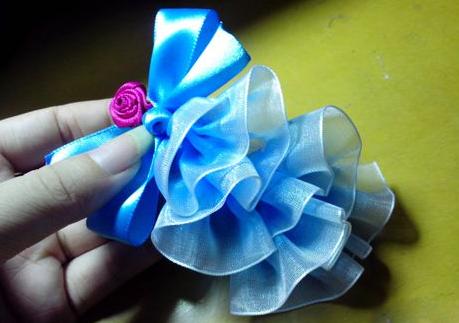 如何用丝带编蝴蝶结发卡,丝带diy蝴蝶结发卡图片教程