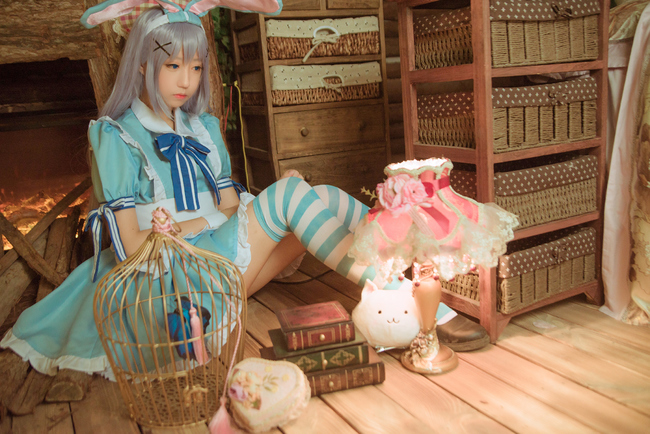 香风智乃兔子,香风智乃cos如何穿