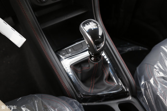 试驾体验江淮全新瑞风s4,一分钟带你了解江淮瑞风s3