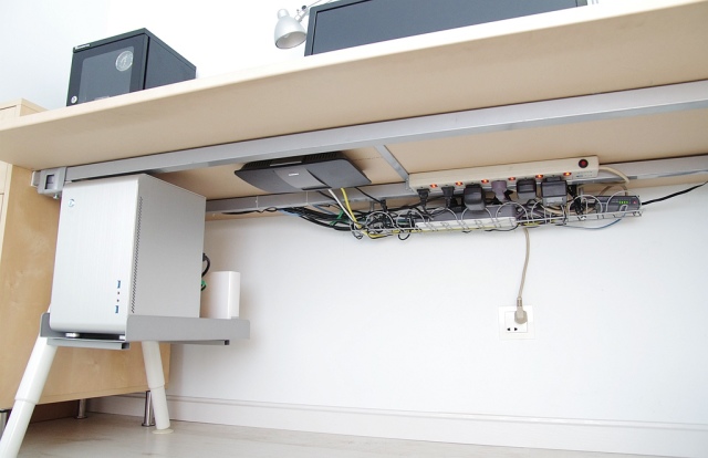 站着办公电脑桌,站着办公可升降电脑桌