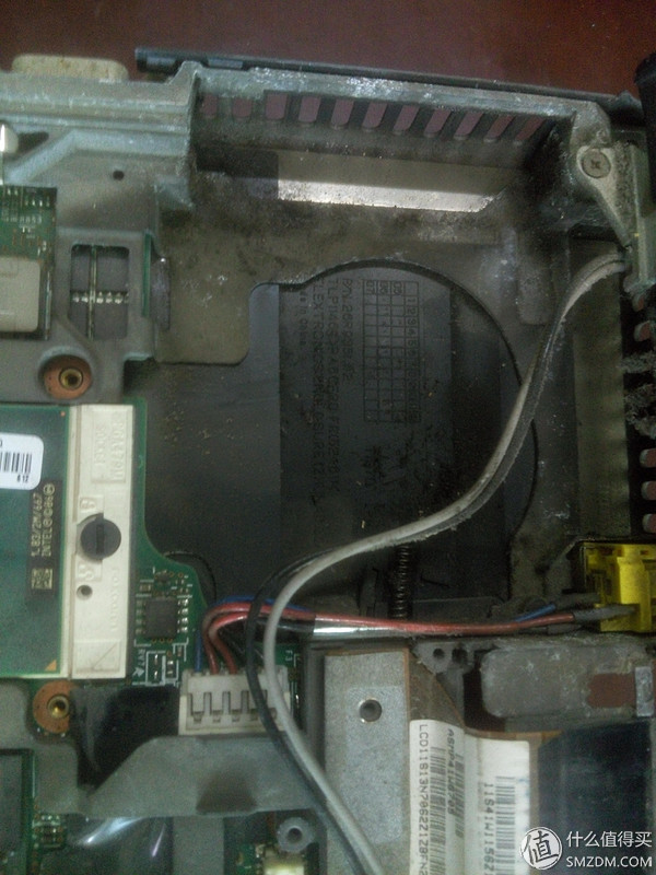 ibmt61笔记本拆机换固态硬盘,ibmt60拆机清灰教程