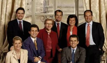 菲拉格慕董事长,菲拉格慕年营收