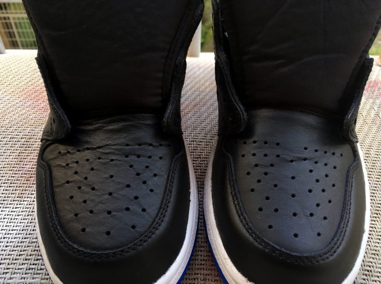 aj1禁穿黑红樱木,aj1倒钩藤原浩低帮真假