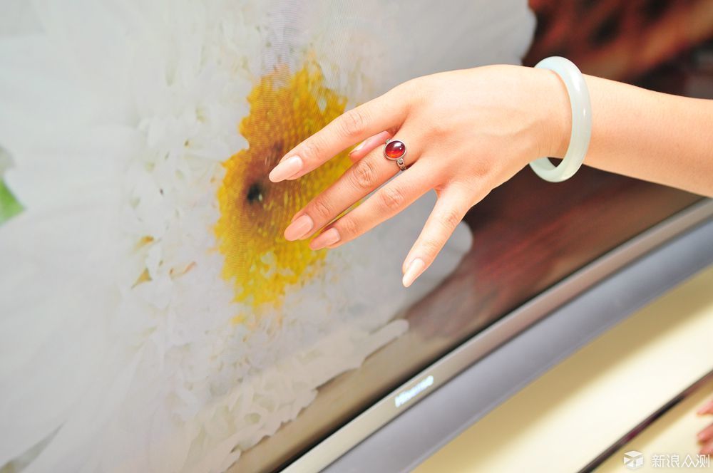 海信2022新品电视85寸多少钱,海信电视55寸超薄价位4000