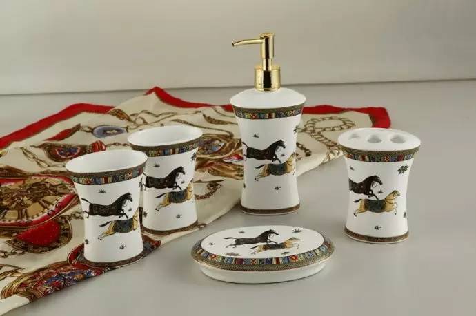 买celine包哪里最便宜,想买奢侈品平价包