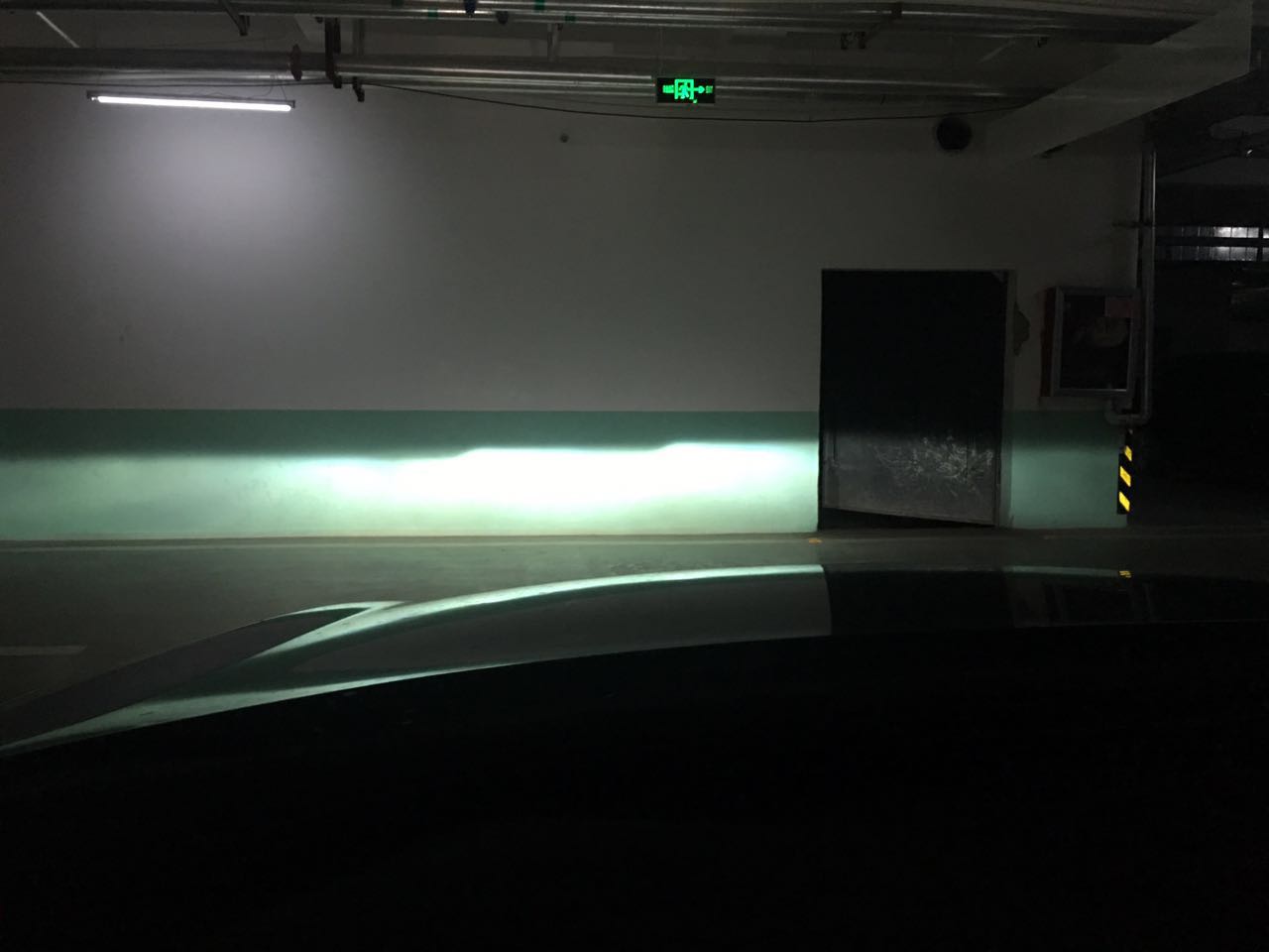 河南r300奔驰改装,改灯奔驰r300