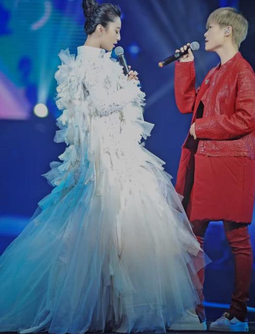 美肤宝：防晒做得好，容颜不易老