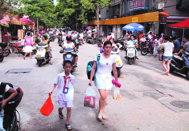 创文巩固提升工作情况,加强街巷整治创文