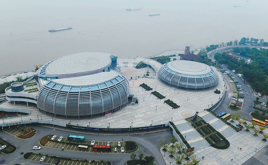 芜湖鸠兹古镇戏曲广场在哪里,芜湖鸠兹古镇景区