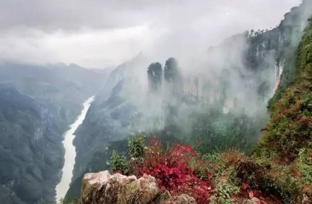 重庆十大旅游景点排名前十有哪些,重庆十大旅游景点最新