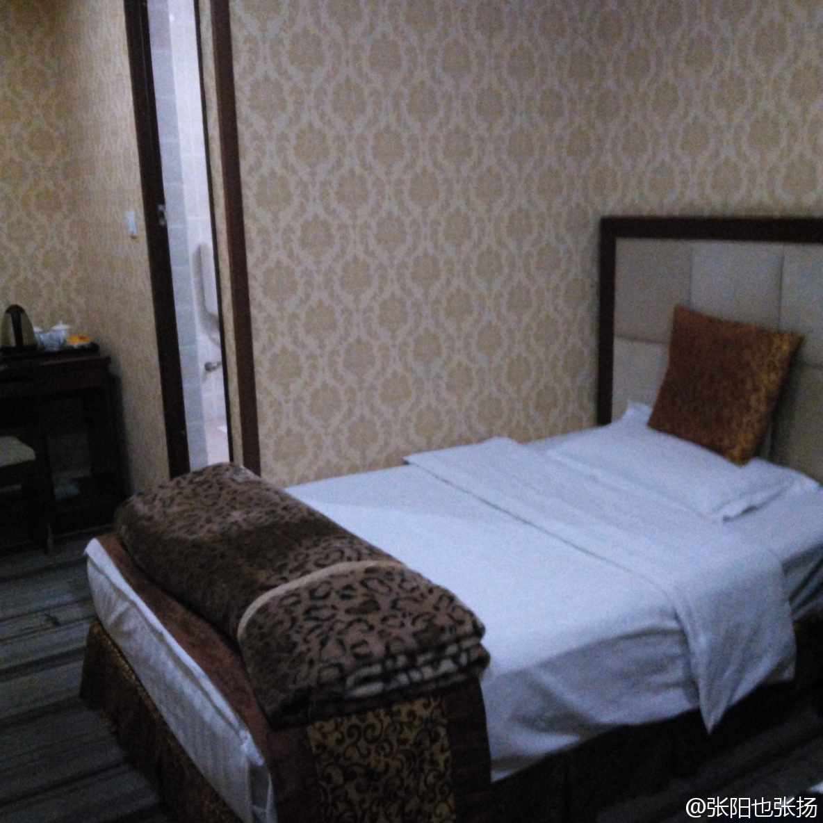 广州-重*红庆**眼航班乌龙记——一个人旅行DAY2