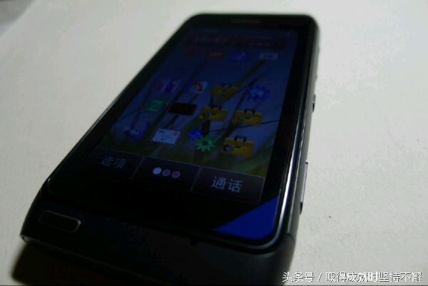 诺基亚经典nokia,经典之作诺基亚n82+开箱