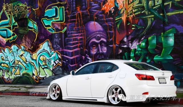 不怕流氓有辆车就怕流氓开着LesuxIS