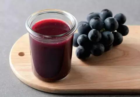 健康营养榨果汁,鲜榨果汁更营养