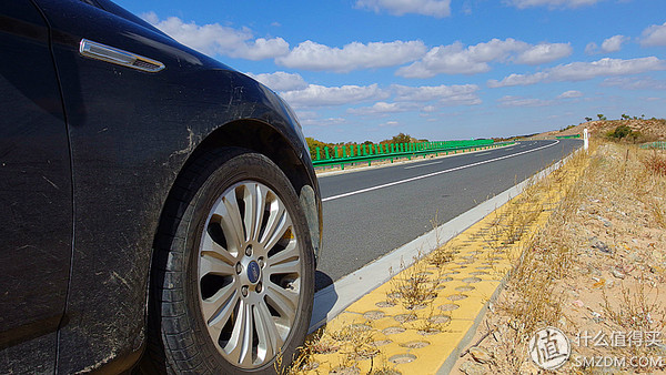 自驾游带什么东西最合适,自驾游必备物品清单自驾