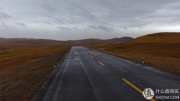 自驾游带什么东西最合适,自驾游必备物品清单自驾