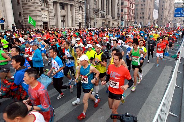 马拉松猝死前人体会发出哪些征兆？