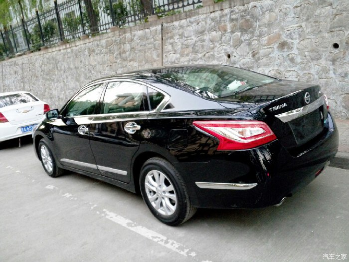 天籁19款和20款天籁舒适版区别,老款天籁和新款天籁舒适性对比