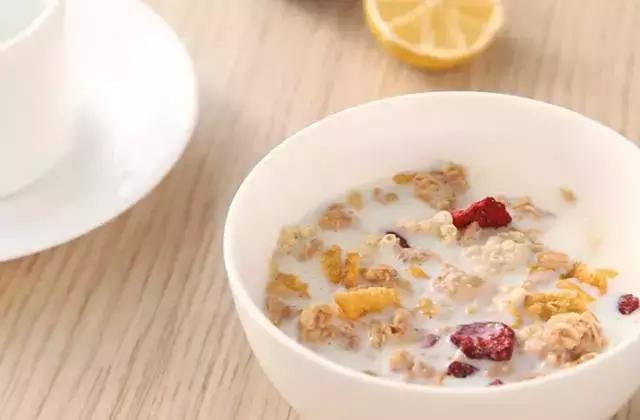 定个小目标跑一次半马,定个小目标饼干