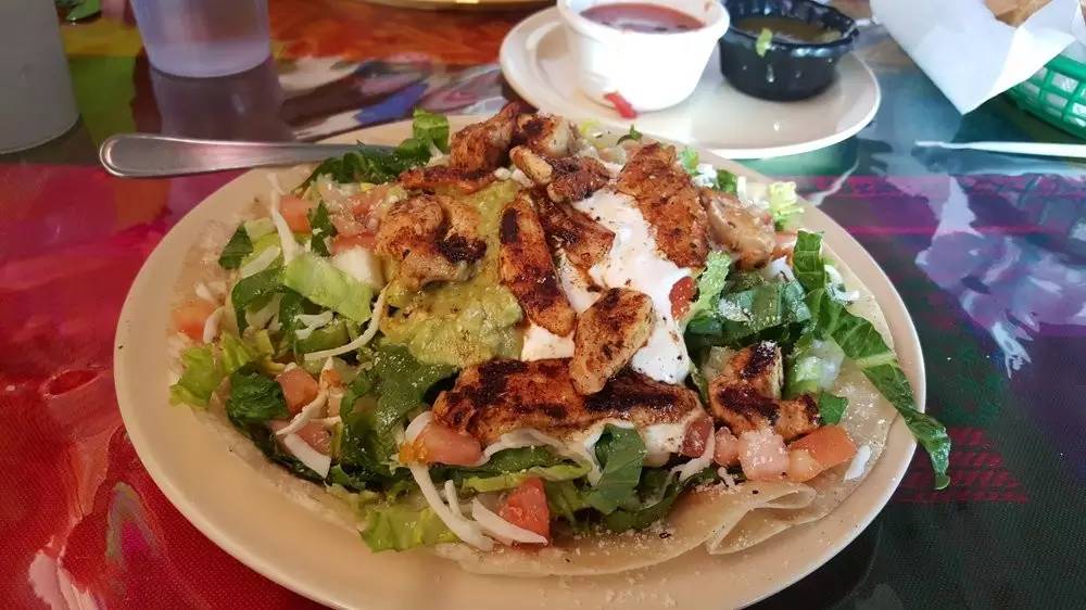 在美国吃墨西哥卷饼 (美国最好吃的墨西哥州美食)