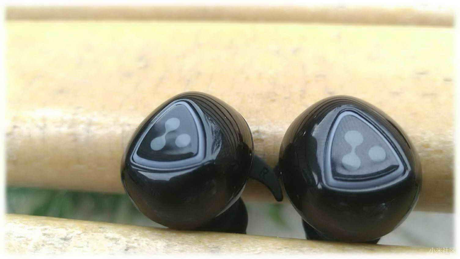 [原创评测]双声入耳尽享音品时尚大气的赛尔贝尔D900S