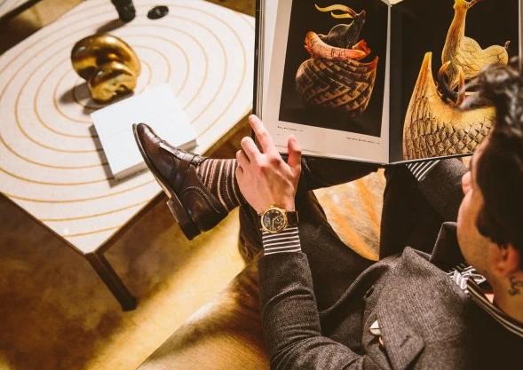 时刻美手表表带怎么调节松紧,手表表带注意事项