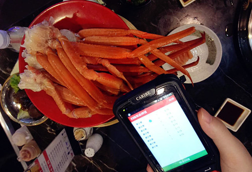 餐厅怎样做到二十分钟上齐一桌菜,300人食堂同时吃饭怎么排队