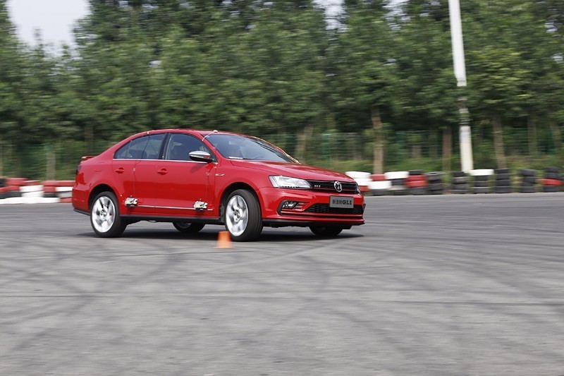 大众速腾gli2022款第一人称试驾,试驾全新一汽大众速腾