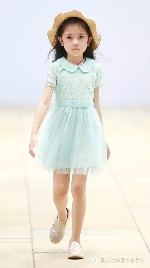 新蒙迪欧重庆时装周：携手重庆时装周捕捉童趣之美