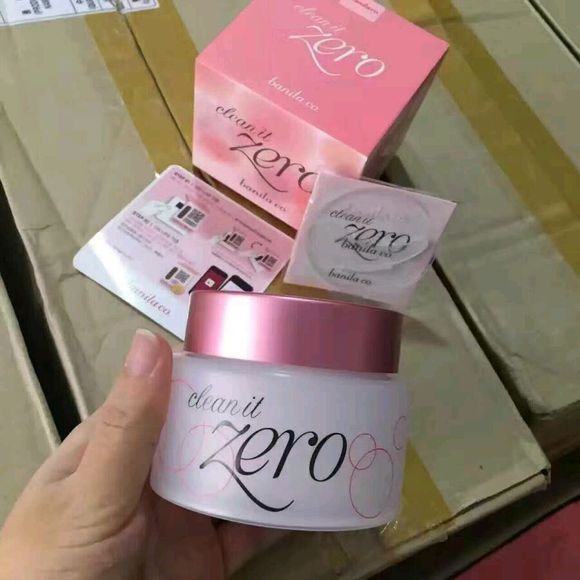 不踩雷的学生党护肤品,学生党护肤品好物分享