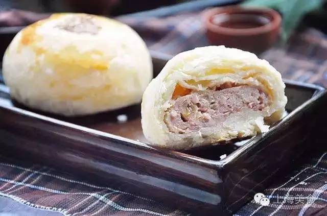 上海本地人吃的鲜肉月饼,上海这些老字号里的鲜肉月饼