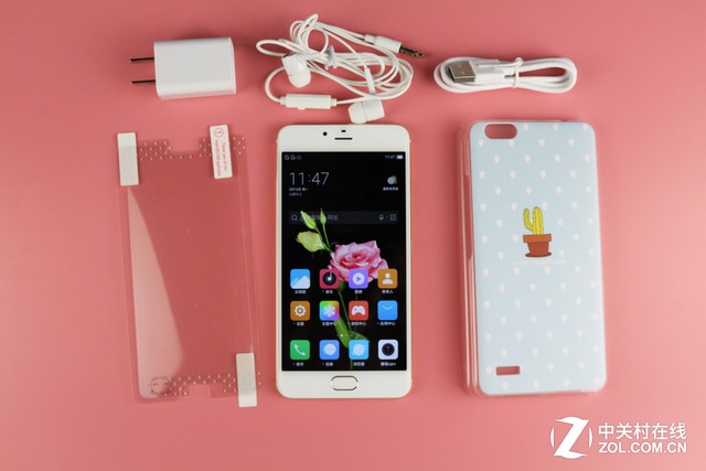 手机好不好用只看配置吗,朵唯a8手机换一个内屏多少钱