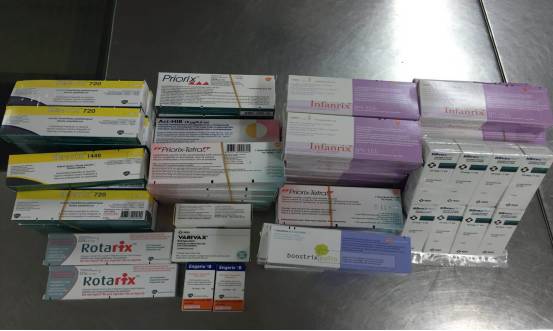 隐藏风险|你中秋高价购买的洋疫苗