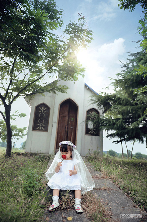 每个妈妈都是孩子的专属摄影师,每个妈妈都是孩子的摄影师