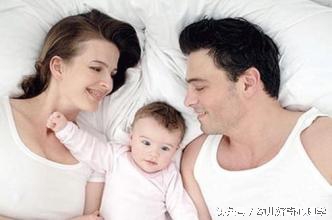 2016宝宝吃东西卡住喉咙急救办法宝宝吃东西干呕、、