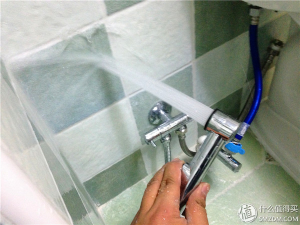 潜水艇卫生间马桶喷枪,卫生间水龙头喷枪潜水艇