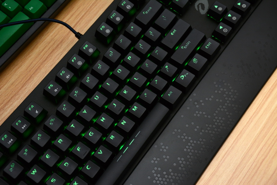 达尔优ek815青红茶黑对比,达尔优ek815有什么缺点