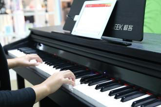 买哪些书可以让书房逼格高一点,轻奢风书房多功能