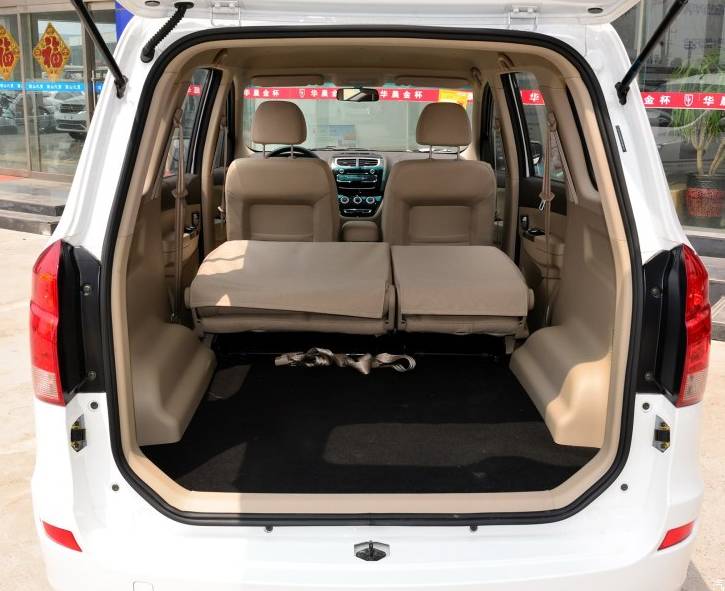 金杯750最新款,宝骏730和华晨金杯750哪个好