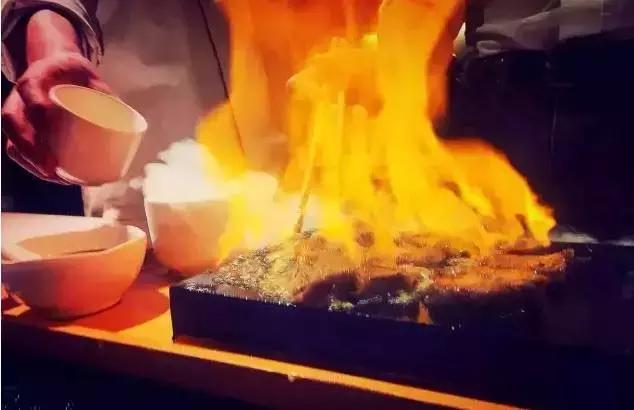 美食界的文艺咖，惊艳了西安城的味蕾。