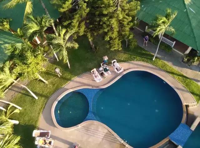 最小型无人机拍照,世界上最小航拍无人机