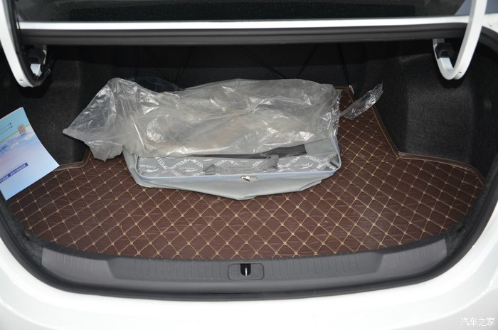 2016款英朗自动精英版,16年别克英朗手动进取型优缺点