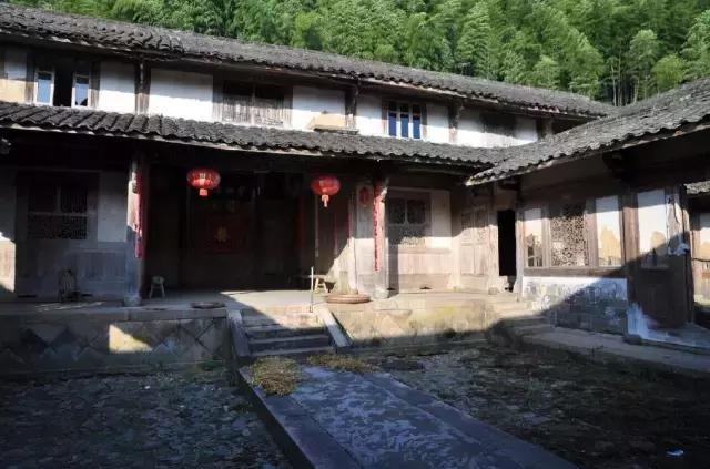 再不疯狂我们就老了时光音乐会,再不疯狂我们就老了旅游版