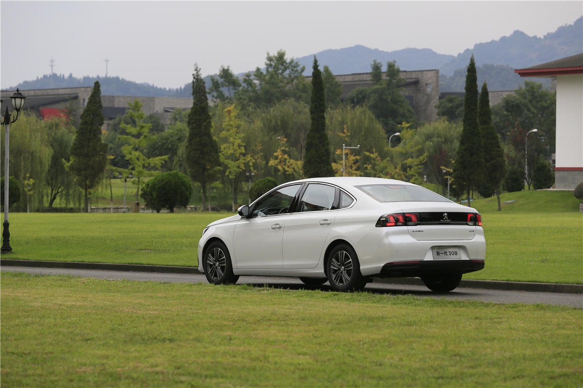 2018款标致3081.6l试驾,东风标致3082018款试驾